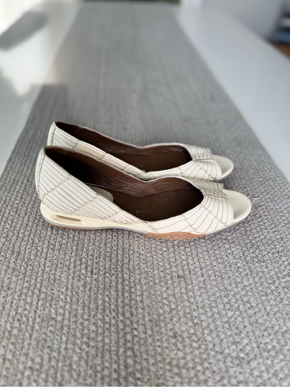 Cole Haan Women's White Woven Peep-Toe Wedge Sandals - Picture 3 of 10
